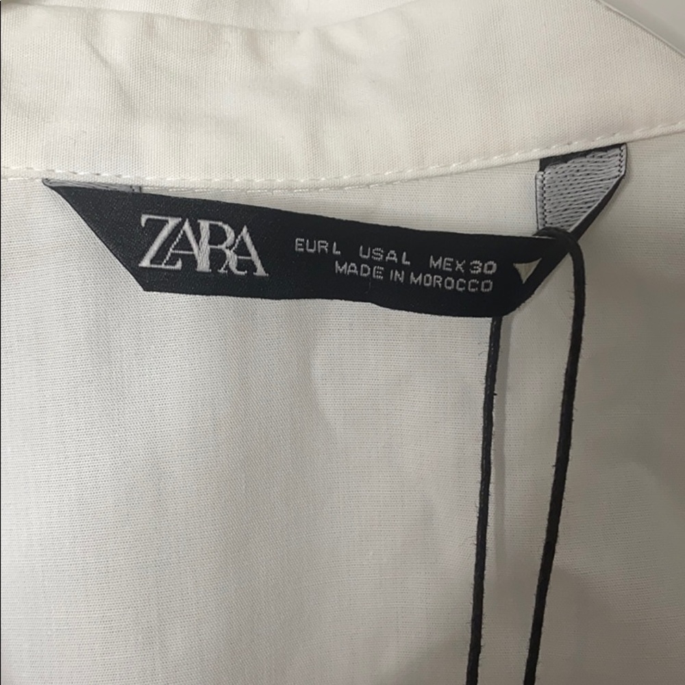 COPY - White button down - Picture 3 of 3